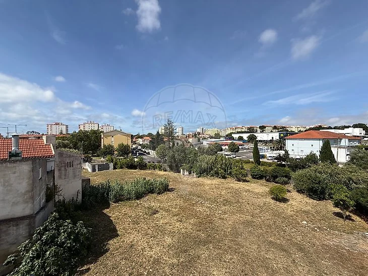 Land for rent in Rebelva, Cascais
